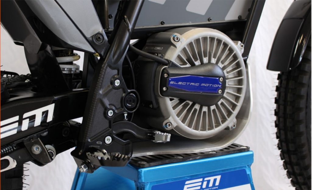 electric motion motorcycles traction control